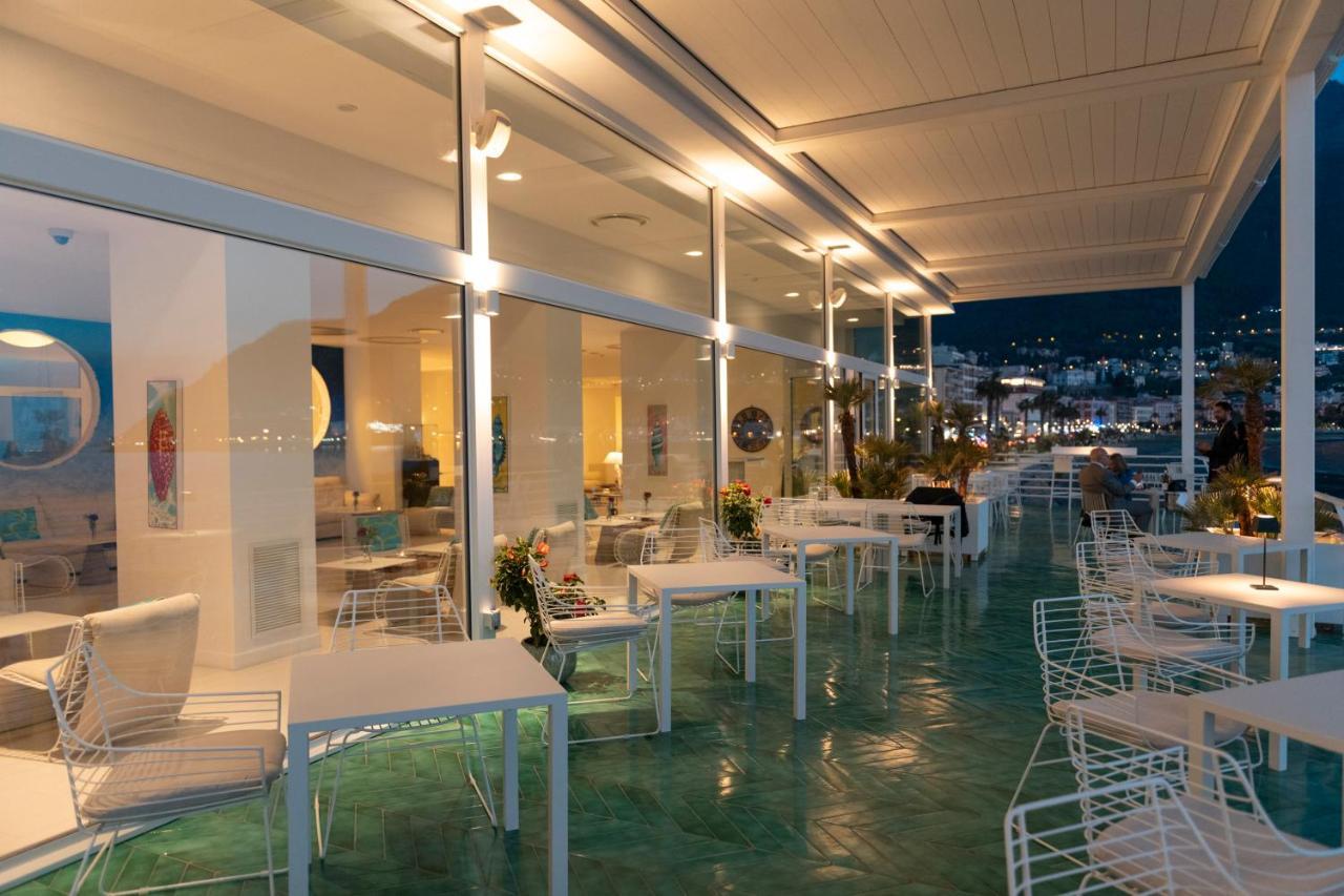 Hotel Miramare Stabia Кастеламаре ди Стабия Екстериор снимка