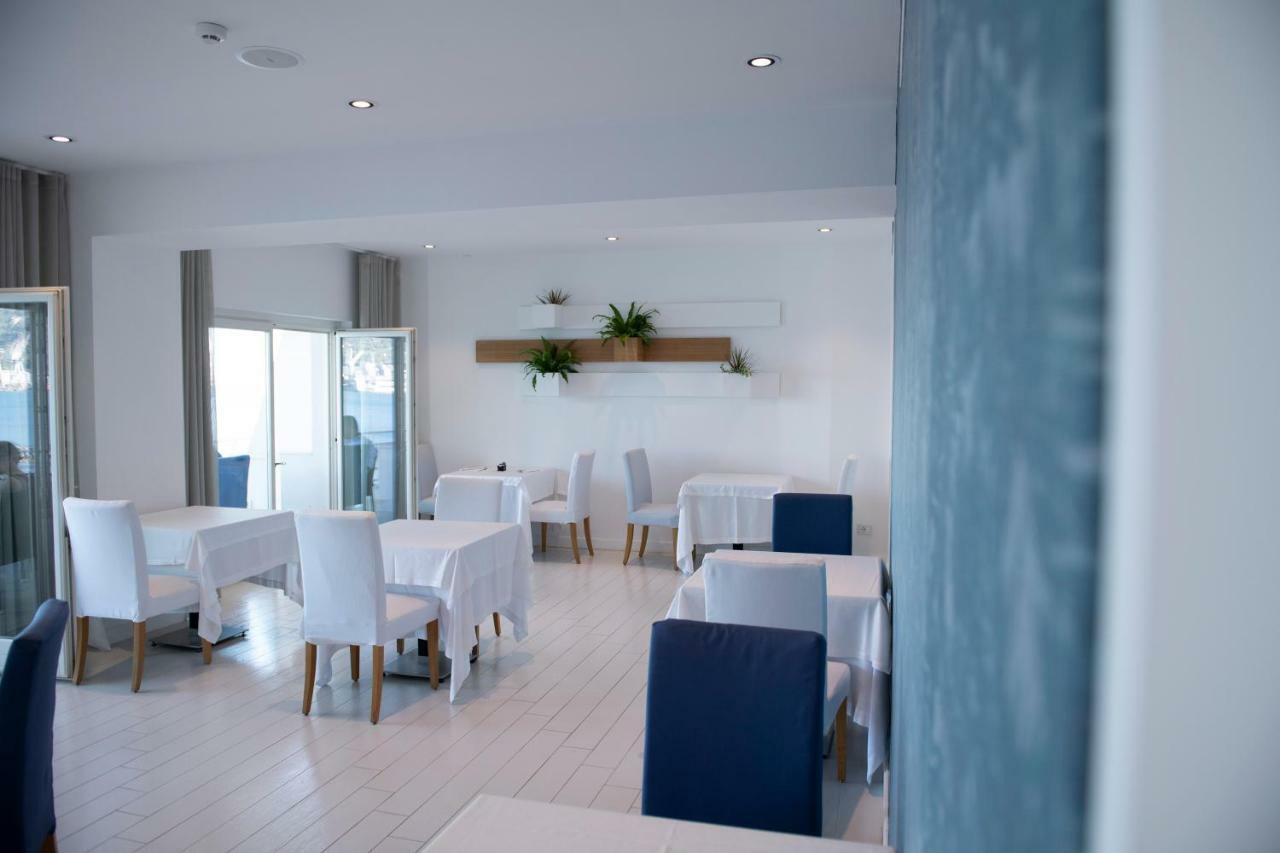 Hotel Miramare Stabia Кастеламаре ди Стабия Екстериор снимка